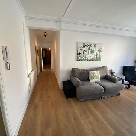 Campo De La Compania Apartment Monforte De Lemos Bagian luar foto