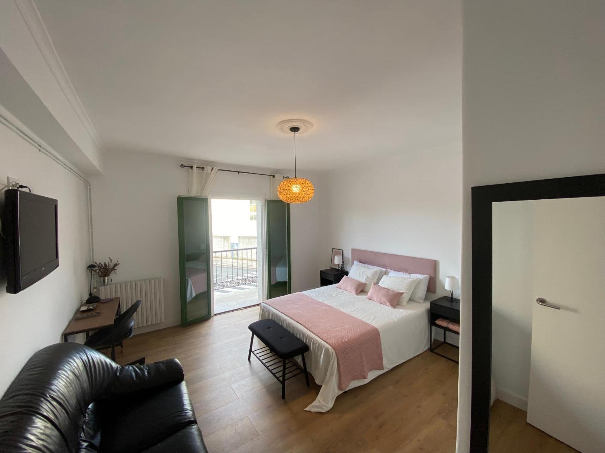 Campo De La Compania Apartment Monforte De Lemos Bagian luar foto